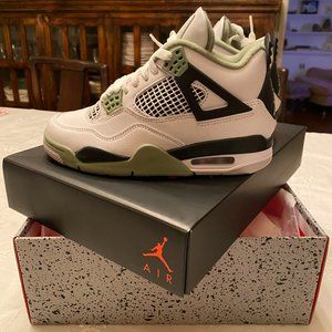 Air Jordan 4 Retro Seafoam WMNS  SZ. 5